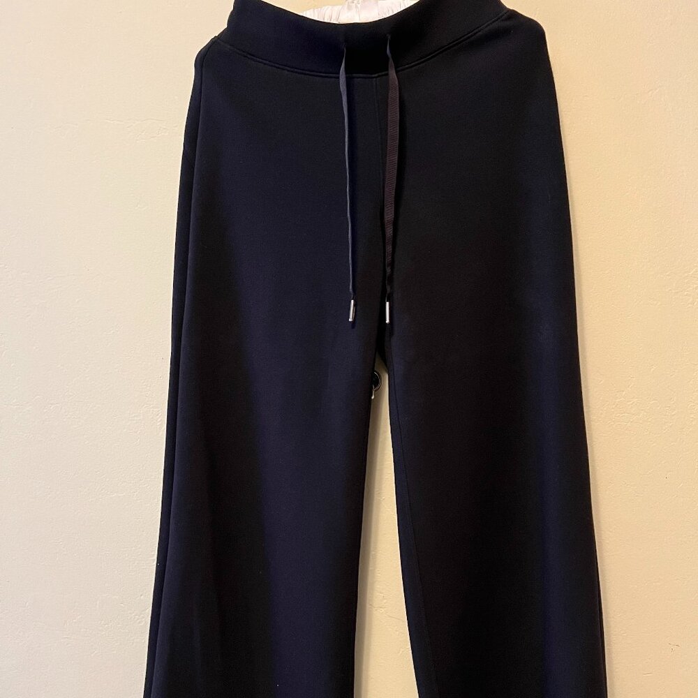 SPANX Air Essentials Wide Leg Pant in Black XS Petite